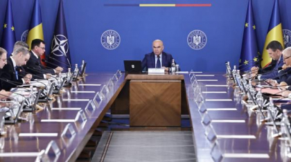 Guvernul adoptată „Pachetul 2”. De unde se fac concedieri, ce taxe cresc. Bolojan: „Nu este ușor să luăm toate aceste măsuri”
