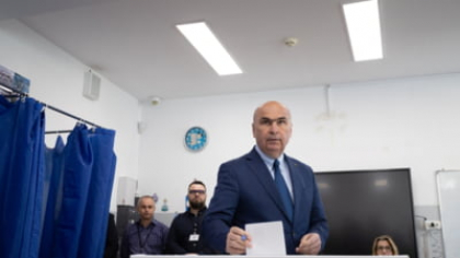 Pachetul de austeritate semnat de Bolojan urcă inflația la 8%, avertizează o mare bancă din România. Creștere economică „ZERO”