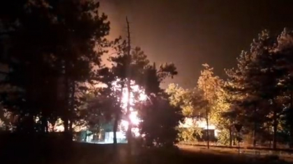 Explozie puternică la craterul cu gaze toxice format la Amara (VIDEO)