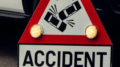 Accident teribil pe A1, provocat de un tânăr de 27 de ani. Acesta a fost transportat la spital