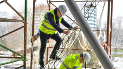 "Nu-mi turnați plumb în ghete". Primarul Sectorului 6 se teme că dacă George Simion va ajunge la Cotroceni "România și Bucureștiul o iau razna pentru o perioadă lungă de timp"