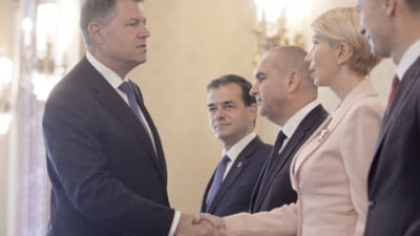 Iohannis și ”monstruoasă coaliție.” Atacul unui consilier al lui Nicușor Dan la adresa fostului președinte: ”Călin Georgescu nu s-a născut din neant”