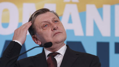 Crin Antonescu a transmis un nou mesaj după ce a pierdut alegerile. „Am dreptul să nu fiu luat în turmă pentru o nouă «salvare» a țării”