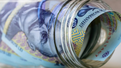 BNR: Avuţia netă a populaţiei a crescut semnificativ în ultimul deceniu, dar este în continuare inegal distribuită, 10% din populaţie deţinând 41% din total. In zona bancară, 0,6% din deponenţi deţine 28% din volumul depozitelor, cu o valoare medie de 1,06 milioane lei