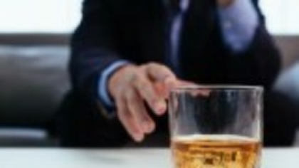 Consumul excesiv de alcool ucide anual milioane de oameni la nivel global. Datele INSP sunt îngrijorătoare