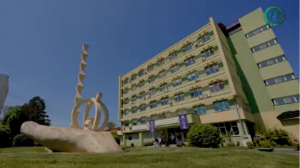 Profesori din Timișoara cu peste 10.000 lei salariu, prinși că luau mită pentru absențe, deși ei lipseau de la ore