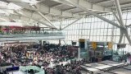 Haos pe marile aeroporturi europene după un atac cibernetic. Sute de zboruri au fost anulate sau au întârzieri