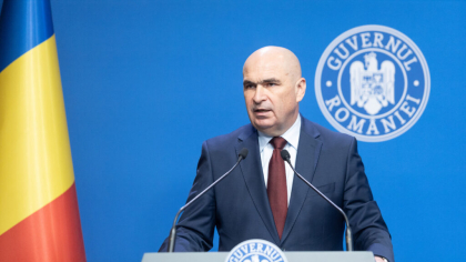 Premierul Ilie Bolojan prezintă pachetul de măsuri fiscale pentru „corectarea deficitul bugetar”: Cota generală de TVA crește la 21%