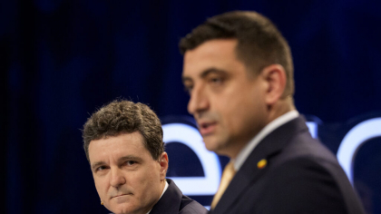 Cum poate fi redus analfabetismul funcțional în România? Răspunsurile lui Nicușor Dan și George Simion