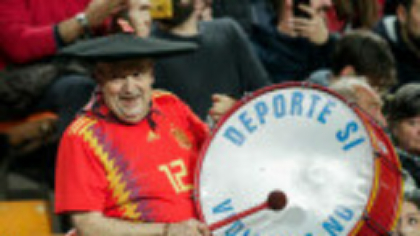 A murit Manolo, cel mai cunoscut suporter al naționalei Spaniei. Gestul făcut de premierul Pedro Sanchez