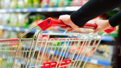 Probleme la unul dintre cele mai mari supermarketuri care se găsește și la noi în țară. Compania închide 25 de magazine şi concediază sute de oameni