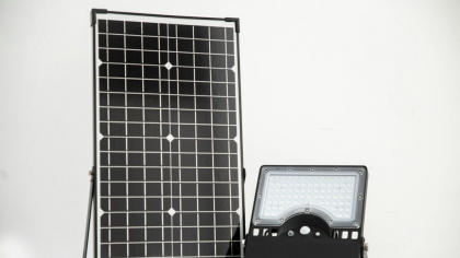 Ce să cauți atunci când alegi un kit de iluminat solar pentru curtea ta