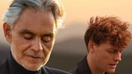 Colaborare inedită între liderul mondial Jannik Sinner și celebrul Andrea Bocelli VIDEO
