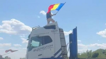 Şoferul de TIR care a blocat traficul pe A1 a fost reținut. Au fost date amenzi de 40.500 de lei