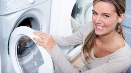 Cum să reduci consumul de electricitate când folosești mașina de spălat
