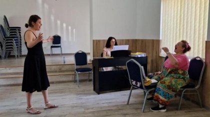 24 de tineri muzicieni, din peste 50 de candidați înscriși, vor studia cu Ruxandra Donose, Ramón Vargas și Leontina Văduva la International Salbek Opera Masterclass - ediția a III-a