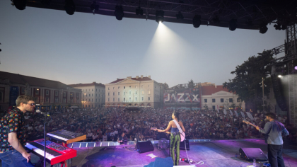JAZZx încheie o ediție memorabilă: un oraș care respiră creativitate, mii de spectatori și un orizont care consolidează Timișoara ca destinație culturală de neratat în Europa