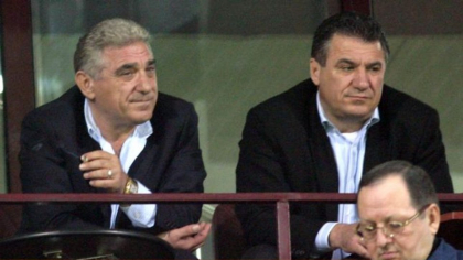 Frații Becali își pierd din influență. Încă un fotbalist din echipa națională le-a întors spatele fraților-impresari