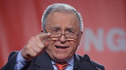 Ion Iliescu rămâne internat la ATI: Necesită oxigen suplimentar și are mobilitatea sever afectată