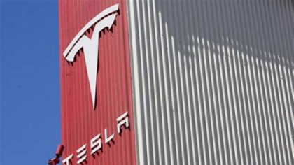 Compania Tesla, în centrul unui proces la Miami, după un accident mortal în care o studentă a murit