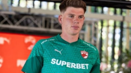 Mult succes”. Jucătorul adus de Dinamo acum trei săptămâni a plecat deja de la echipă