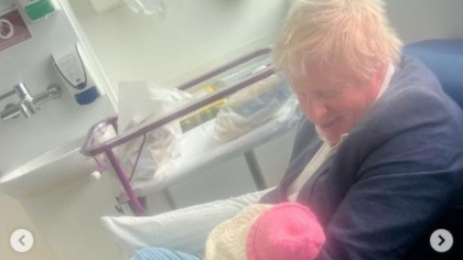 Boris Johnson şi soţia sa, Carrien, părinţi pentru a patra oară. Fostul premier britanic mai are cinci copii. „Viaţa nu poate fi mai frumoasă”