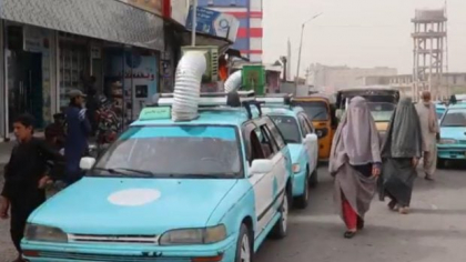 Taxiurile din Afganistan reinventează clima: improvizații cu butoaie și țevi pentru a face față temperaturilor de peste 40°C I VIDEO   