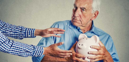 Guvernul ia în calcul taxarea a 1,8 milioane de pensii. Rovinieta se dublează din 2026