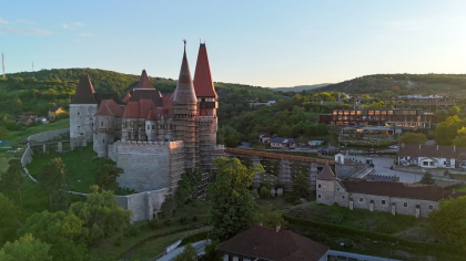 Cum și-a cheltuit Ioan de Hunedoara marea avere. Faimoasele cetăți și mănăstiri ridicate de eroul medieval