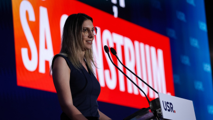 Noua ministră USR a Mediului se rățoia la Elon Musk