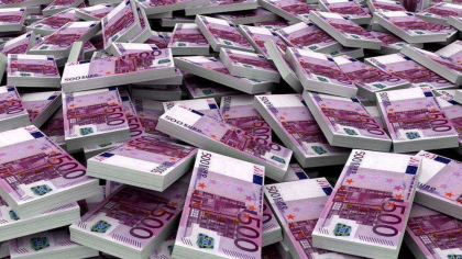 Ministerul de Finanțe împrumută 867 milioane de lei de la bănci, cu dobândă de 8,34% pe an