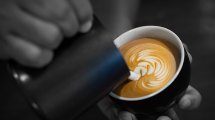 Un ingredient banal din cafea ascunde un efect neașteptat asupra îmbătrânirii. Cercetătorii sunt surprinși