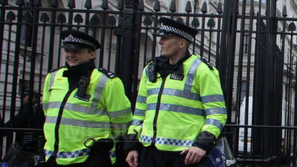 Străzi mai sigure în perioada de vară. Marile centre urbane din Marea Britanie vor beneficia de mai multe patrule de poliție