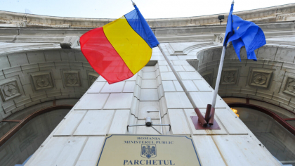 Corupție și tăieri ilegale în sistemul silvic: 15 suspecți, inclusiv un primar și un fost director