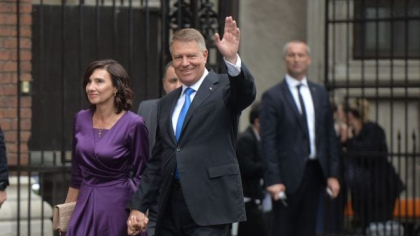 Klaus Iohannis a votat la Sibiu, alături de soția sa: „În România, în ultimii 10 ani, lucrurile au mers bine”