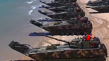 China își etalează forța navală în apropierea Taiwanului. Beijingul răspunde cu exerciții amfibii la manevrele militare de amploare ale Taipeiului