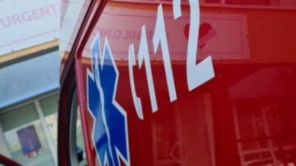 O fostă jurnalistă de la Realitatea și România TV a căzut de la etajul 5 împreună cu fiica ei de 7 ani. În ce stare se află cele două