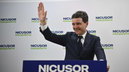 Nicușor Dan: Nu există motiv de panică financiară în România
