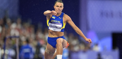 O campioană din atletism, găsită dopată cu testosteron. O paște o suspendare pe termen lung