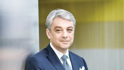 Acţiunile Renault scad cu 7% la Paris după plecarea supriză a CEO-ului Luca de Meo. Cele ale Kering, acolo unde se va duce italianul, cresc cu 10%