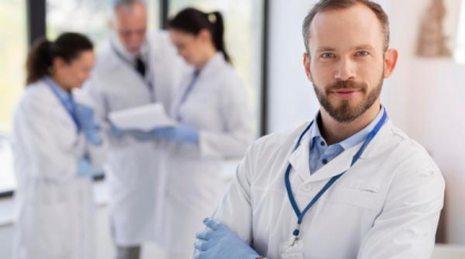 Reguli noi pentru clinici și spitale. Adio, reclame cu „cei mai buni medici”!