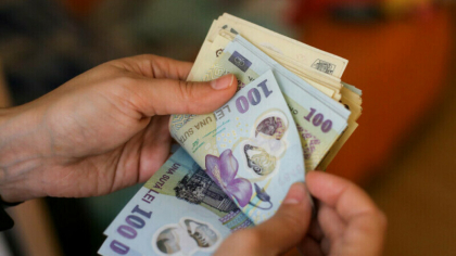 Protest spontan al angajaţilor Consiliului Concurenţei, afectaţi de scăderile salariale