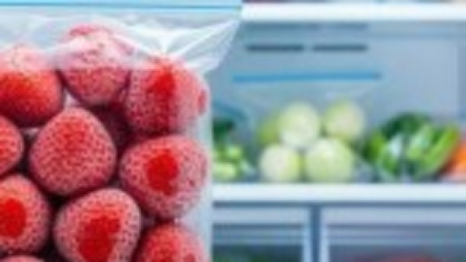 Căpșunile congelate: cum le conservi corect și cum le folosești în rețete delicioase