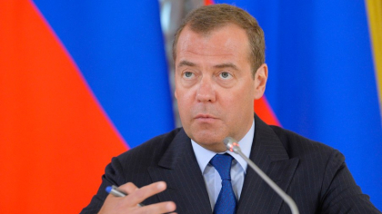 Dmitri Medvedev: Singura opțiune rămasă va fi o „capitulare necondiționată” a Ucrainei