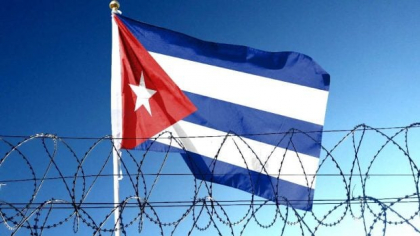 Prizonierii cubanezi, forțați să facă trabucuri și cărbune pentru Europa