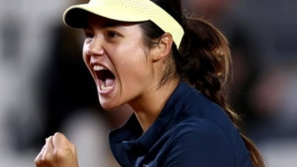 Emma Răducanu merge mai departe la WTA Roma, după ce și-a surclasat adversara