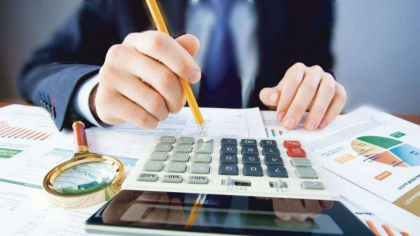 România, singurul stat cu deficit care nu a transmis raportul bugetar la UE