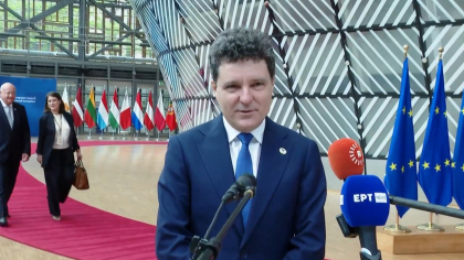 Nicușor știe că e președintele României?