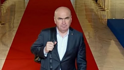Postarea lui Bolojan care a strâns mii de comentarii și aprecieri „Fiți blând cu omul de rând, atât cât se va putea!”