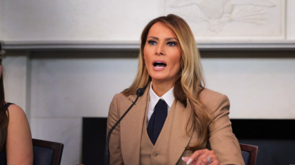 Statuia Melaniei Trump, furată din orașul natal. Care a fost reacția localnicilor